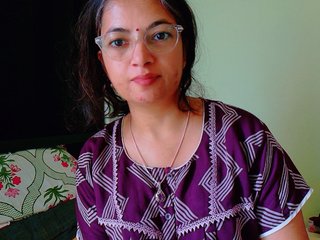 Erotinis vaizdo pokalbis Niharika