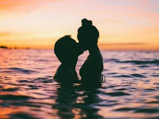 Erotinis vaizdo pokalbis AlexYuki