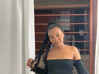 Erotinis vaizdo pokalbis NiickyStar