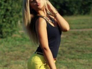 Erotinis vaizdo pokalbis nikikikiss