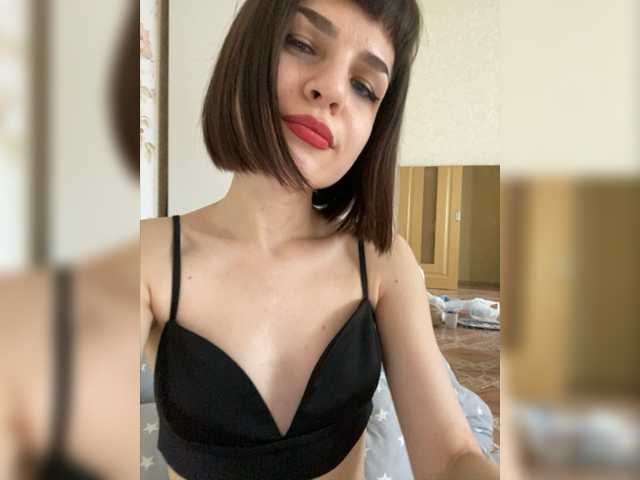 Nuotraukos Nixie_cat To cum ❤ @remain remain! Before privat or group chat - 99 tkn!