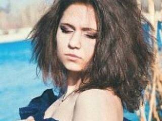 Erotinis vaizdo pokalbis nikolee