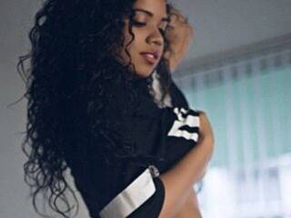 Erotinis vaizdo pokalbis NikyyVega