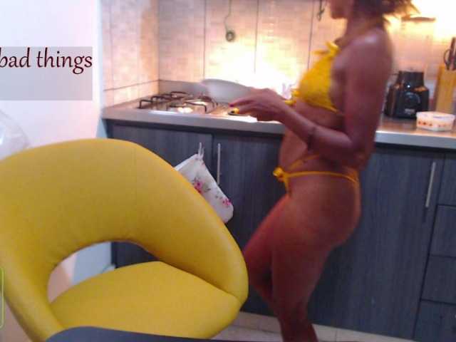 Transliacijos ekrano nuotraukos Ninacoric