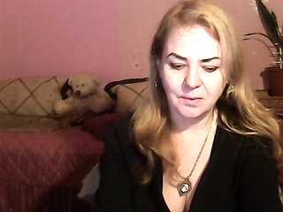 Erotinis vaizdo pokalbis NinaKeil