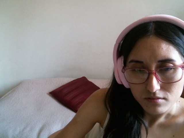 Transliacijos ekrano nuotraukos Ninimoon