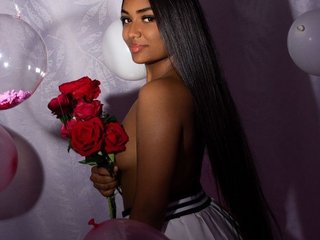 Erotinis vaizdo pokalbis noa-diez