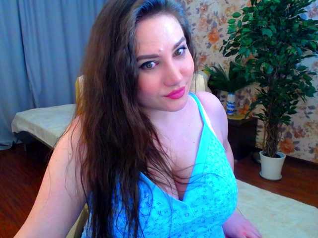 Nuotraukos VeritableGirl Hi Guys! Welcome to my room! Let's have fun together... Tip me if you like me -9 -19 -29 -39 -49 -59 -69 -79 -89 -99 -199!!!