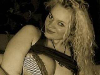 Erotinis vaizdo pokalbis nonni