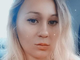 Erotinis vaizdo pokalbis NormaHall