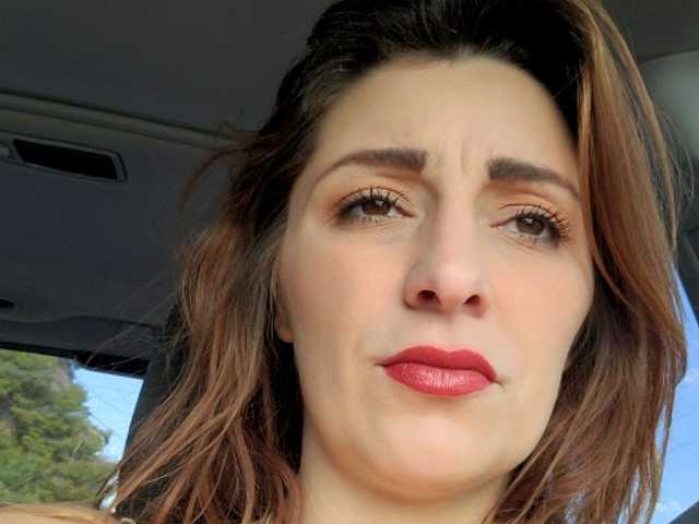 Transliacijos ekrano nuotraukos Forvernaughty