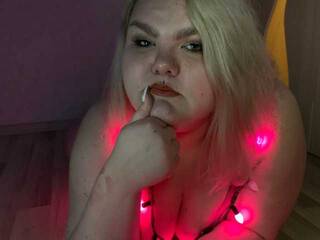 Erotinis vaizdo pokalbis Olivia-Davis