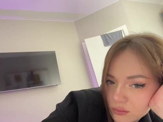 Erotinis vaizdo pokalbis OlivkaVif