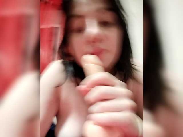 Transliacijos ekrano nuotraukos Olivkiss