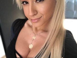 Erotinis vaizdo pokalbis Onehotblonde