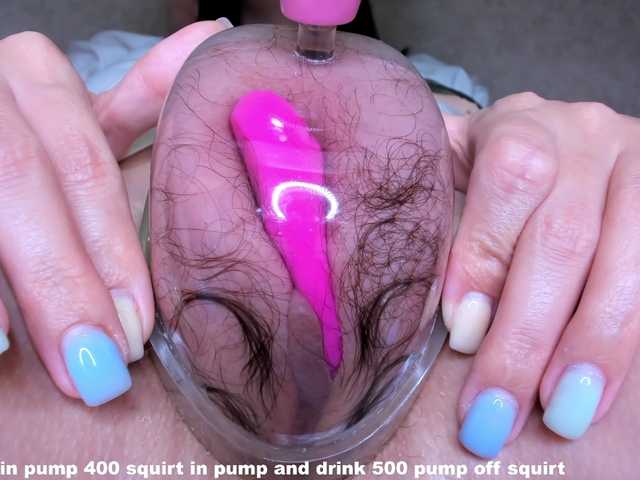 Nuotraukos OnlyJulia 100 squirt in pump 500 pump off squirt