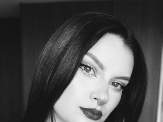 Erotinis vaizdo pokalbis OphelianaRose