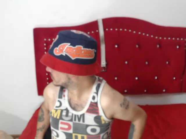 Transliacijos ekrano nuotraukos orgasmroom