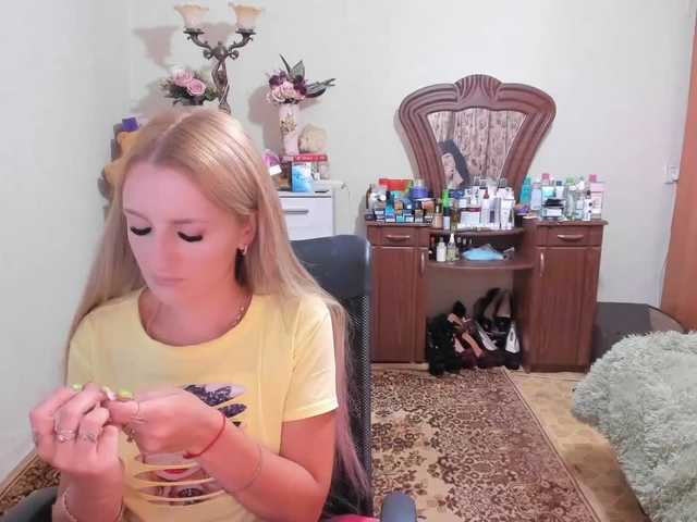 Nuotraukos _Alienanna_ naked=500, lovense in me, flash tits-100. feets-40, watch your cam-30, if you like me ***show in full private
