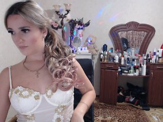 Nuotraukos _Alienanna_ naked=500, lovense in me, flash tits-100. feets-40, watch your cam-30, if you like me ***show in full private