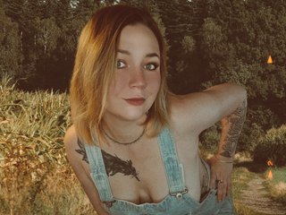 Erotinis vaizdo pokalbis Ozalin