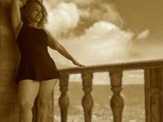 Erotinis vaizdo pokalbis Pahola-Bracho