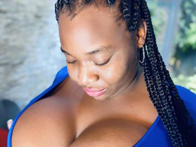Profilio nuotrauka pamybigboobs