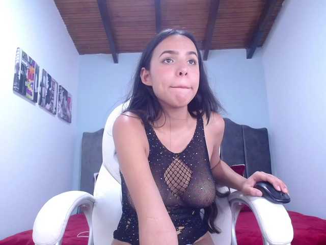 Transliacijos ekrano nuotraukos Paola-bigboobs