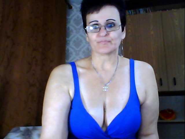 Nuotraukos PaulaGolden Hey guys!:) Goal- #Dance #hot #pvt #c2c #fetish #feet #roleplay Tip to add at friendlist and for requests!
