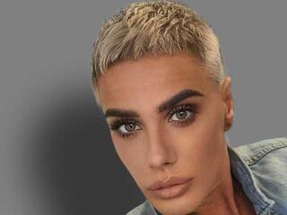 Erotinis vaizdo pokalbis Pauline7