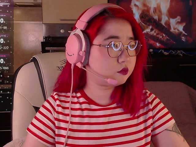 Transliacijos ekrano nuotraukos peach-girl