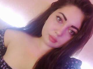 Erotinis vaizdo pokalbis P_E_A_C_H