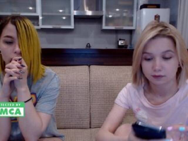 Transliacijos ekrano nuotraukos PeachxFoxx