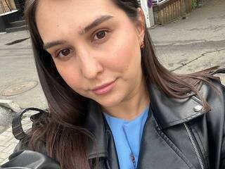 Erotinis vaizdo pokalbis PearlDelisle