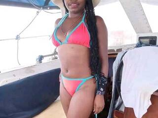 Erotinis vaizdo pokalbis peenelopee