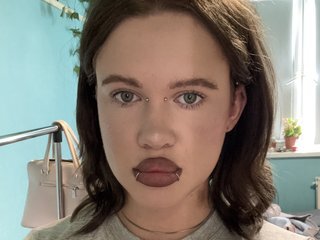 Erotinis vaizdo pokalbis PenniHarriston