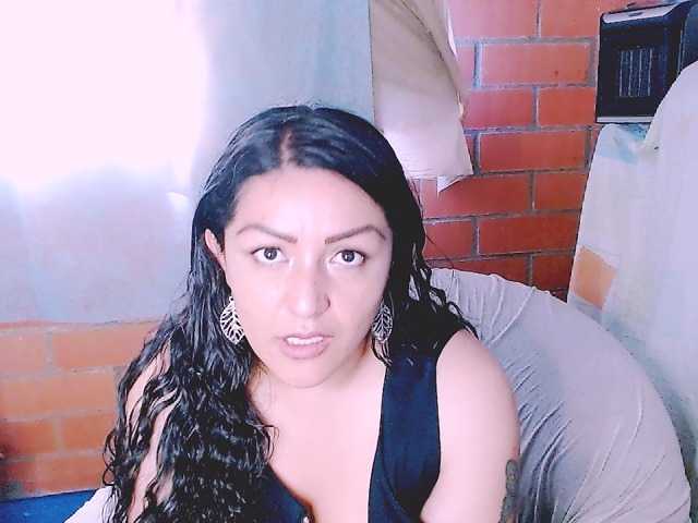 Nuotraukos Pepiitaa-Pexx you want to talk to me #mature #hairy#latina #squirt#smalltits#deepthroat#chubby#bigpussylips#curvy
