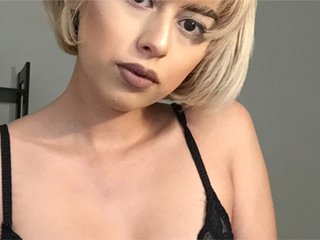 Transliacijos ekrano nuotraukos petitebeanbby