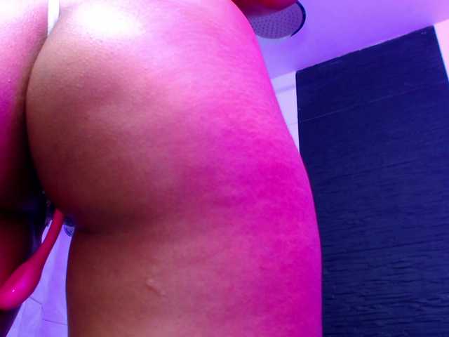 Transliacijos ekrano nuotraukos PetiteeKaty