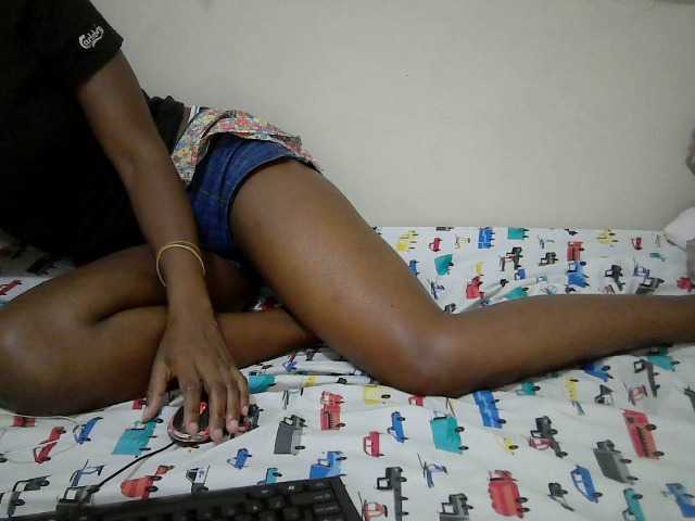 Transliacijos ekrano nuotraukos Pettite-Maiden