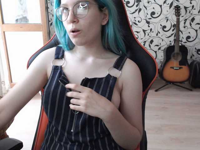 Transliacijos ekrano nuotraukos Pompy-bompy