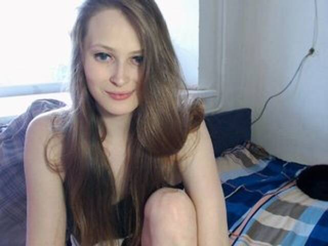 Transliacijos ekrano nuotraukos Cutelioness