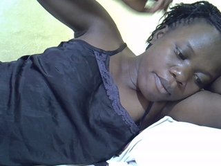 Erotinis vaizdo pokalbis Pretty-doll