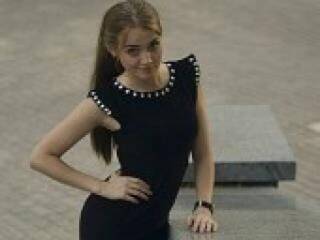 Erotinis vaizdo pokalbis pretty2girl