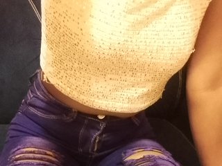 Erotinis vaizdo pokalbis Prettybii