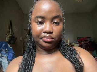 Erotinis vaizdo pokalbis PrettyJade