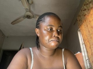 Erotinis vaizdo pokalbis PrettyJade