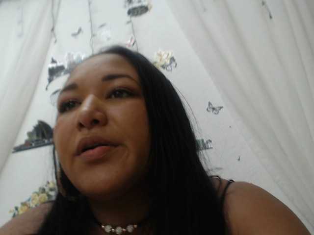 Transliacijos ekrano nuotraukos prettykarla