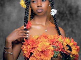 Erotinis vaizdo pokalbis PrettyNadia120