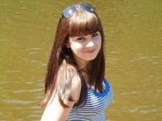 Erotinis vaizdo pokalbis prettynata